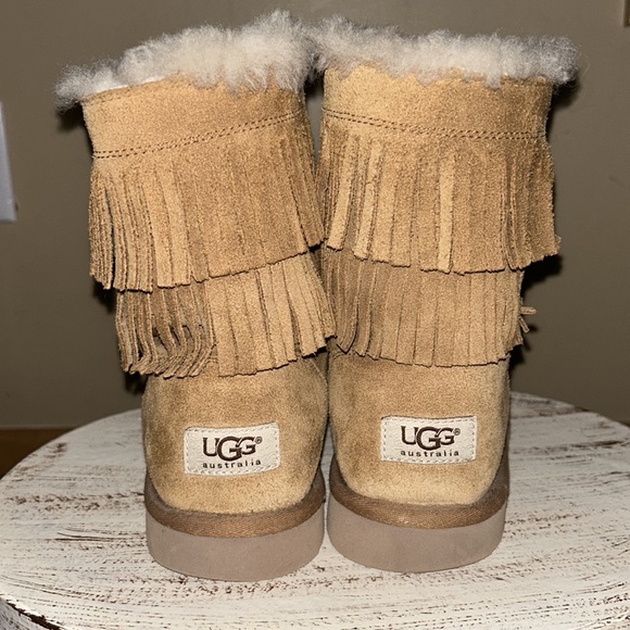 UGG Scarlette Fringe Boot - Picture 5 of 8